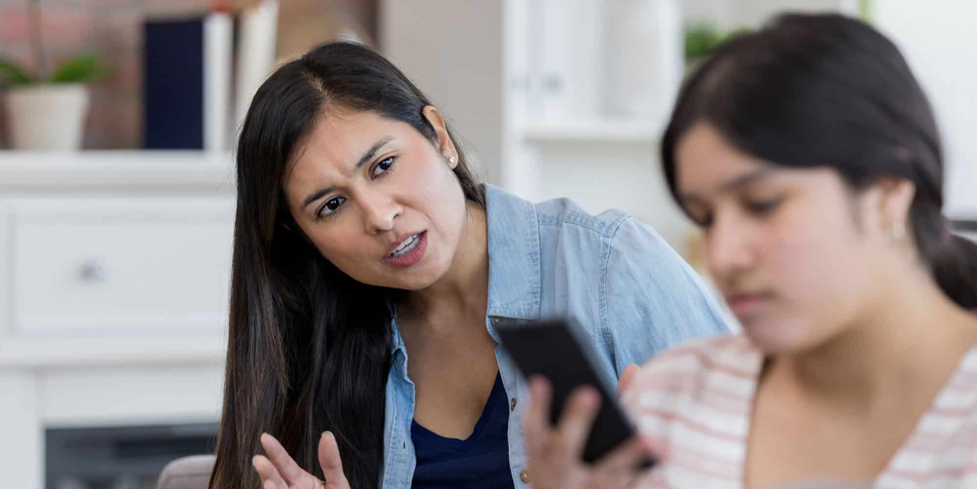 teen ignoring mother